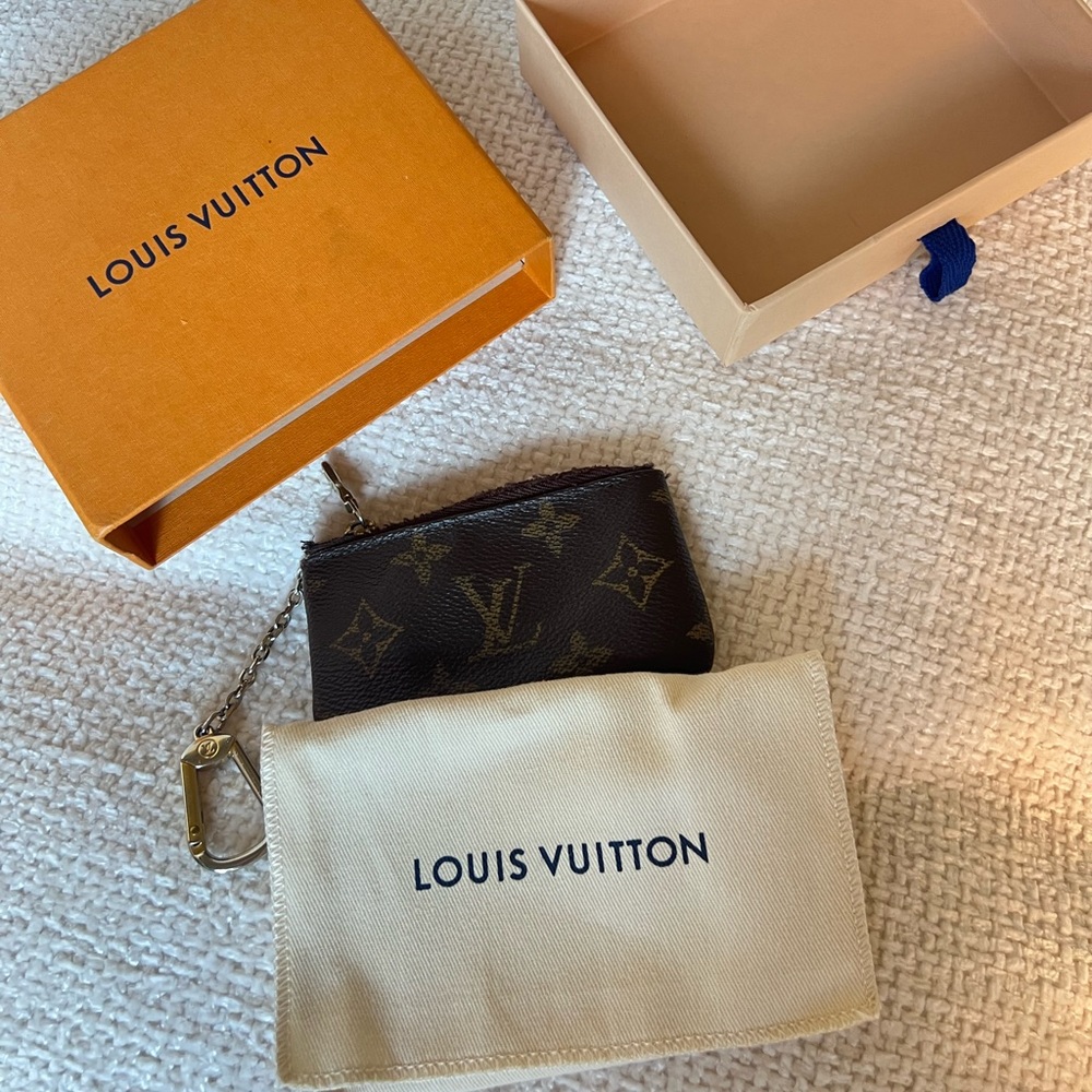 Pre Loved Louis Vuitton Keychain Wallet monogram